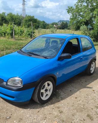 Opel corsa Gsi 1.6 16v 