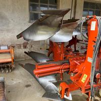 Aratro bivomere omag