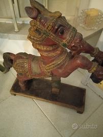 Cavallino in legno