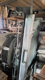 atomizzatore a torretta botte 10hl per trattamenti