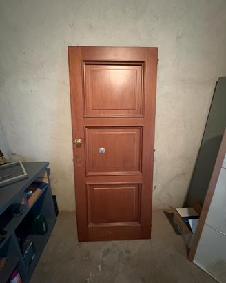 Portone di casa
