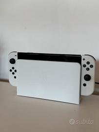 Nintendo Switch OLED – Come Nuova!
