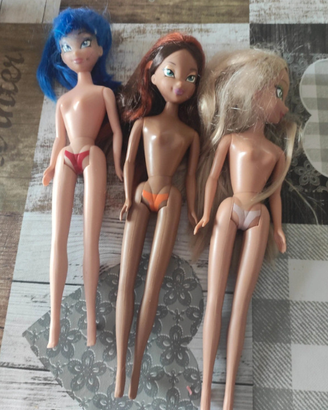 lotto bambole winx flora musa e aisha