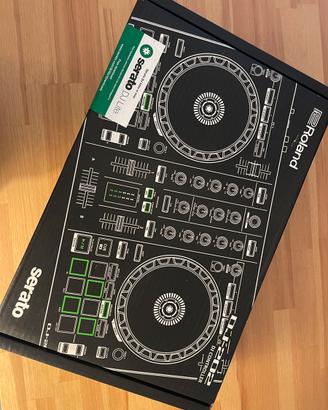 Console Roland