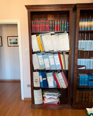 Coppia di librerie in legno