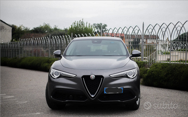 Alfa Stelvio 22 Sport