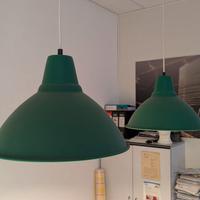 Lampadario verde look industriale