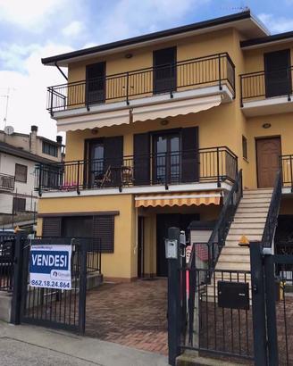Appartamento Poggio Picenze [GRE102VRG]