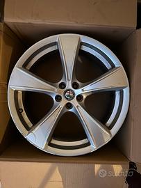 Cerchio 18” alfa romeo gt 147 q2