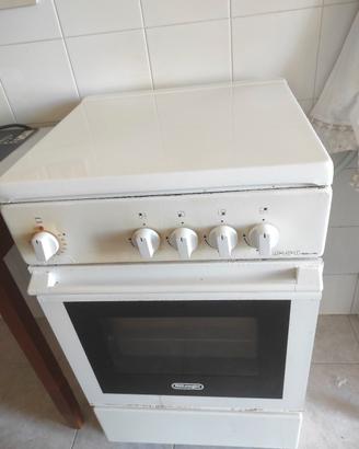 cucina 4 fuochi forno elettrico 