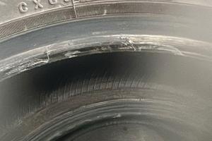 pneumatici 215/55 R18 99V