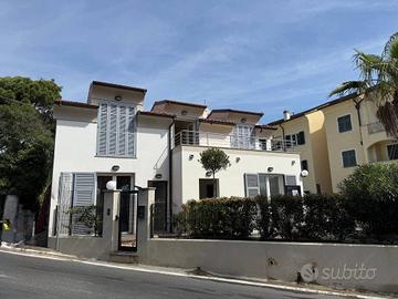 Appartamento di 75 m² con 2 locali e box auto a Lo