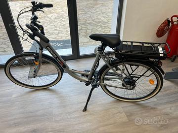 Bicicletta elettrica usata pari al nuovo – 699€