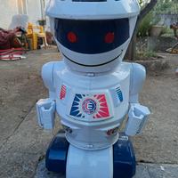 robot Emilio 