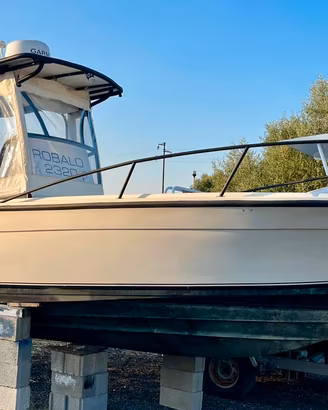 BARCA ROBALO 2320 PESCA YAMAHA 250 GARMIN FORCE100