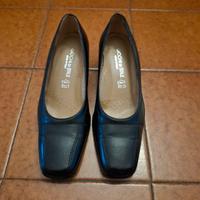 Scarpe in pelle donna
