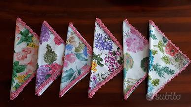 Tovaglioli bordi all'uncinetto