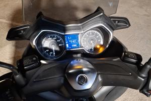 Yamaha X-Max 300 - 2020