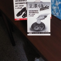 Lucidatrice automatica per scarpe e stivali