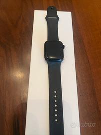 Apple Watch SE (Gen 2) 44mm – Perfetto