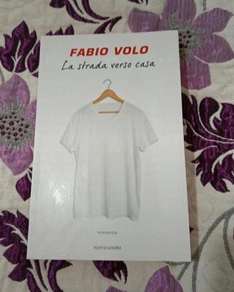 Libro di romanzo