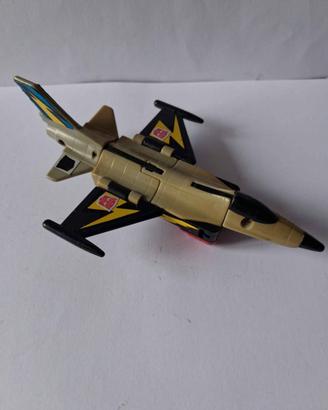 TRANSFORMERS G1 AERIALBOTS SKYDIVE CACCIA F16A