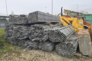 Paletti in ferro zincato