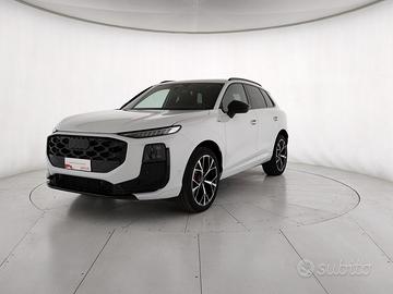 Audi Q3 2.0 tfsi S line edition quattro 265cv s-tr