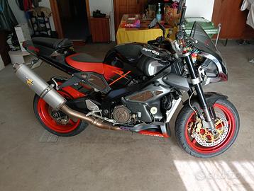 Aprilia Tuono 1000 - 2004