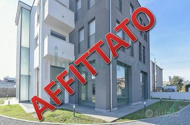 Immobile di 110 m² con 1 locale a Meda