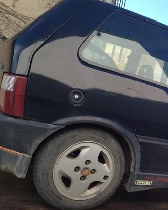 Fiat uno TURBO IE
