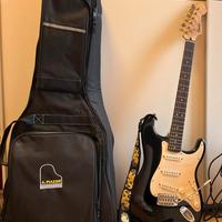 Chitarra elettrica Fender Squier Strat