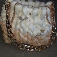 Borsa artigianale fatta.a mano in filato mashmallo