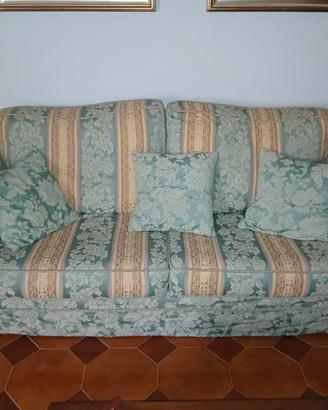 Divani in coppia