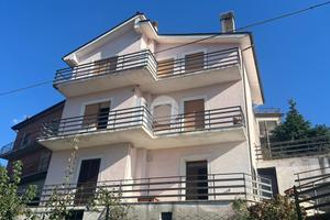 VILLA SINGOLA A ROIATE