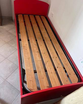 Letto con rete ortopedica più materasso