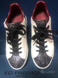 Scarpe sneaker  bianche con lustrini