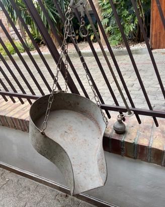 Vecchia stadera funzionante