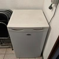 Congelatore verticale Whirlpool