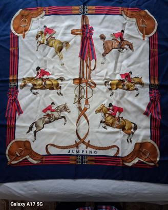 foulard Hermès Paris originale 