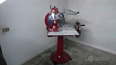 Affettatrice a volano OMAS “The Royal Machine”