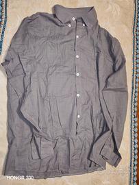 pantaloni decathlon quechua e 6 camice da lavoro