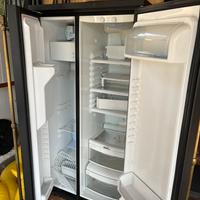 Frigorifero 2 ante guasto con mobile metallo