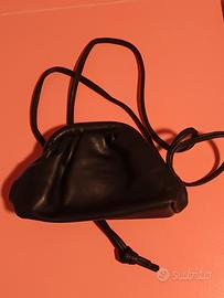 Piccola borsa nera