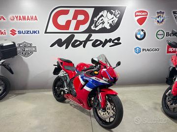 Honda CBR 600 RR 2900 KM UNI PROPRIETARIO