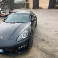 Porsche Panamera GTS