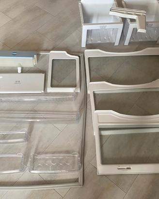 Ricambi  per frigo Samsung 