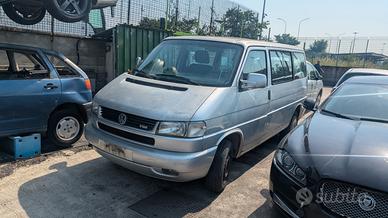 VOLKSWAGEN CARAVELLE 1990-2004 2.5 TDI Minibus