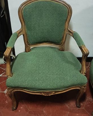 Divano 2 posti con 2 poltrone