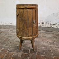 Minibar a forma di botte